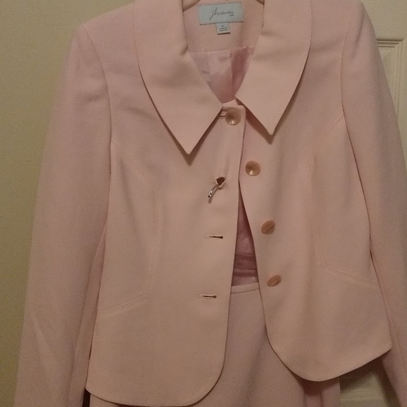 JH Collectibles Suits/ Light Pink/ - Picture 3 of 3